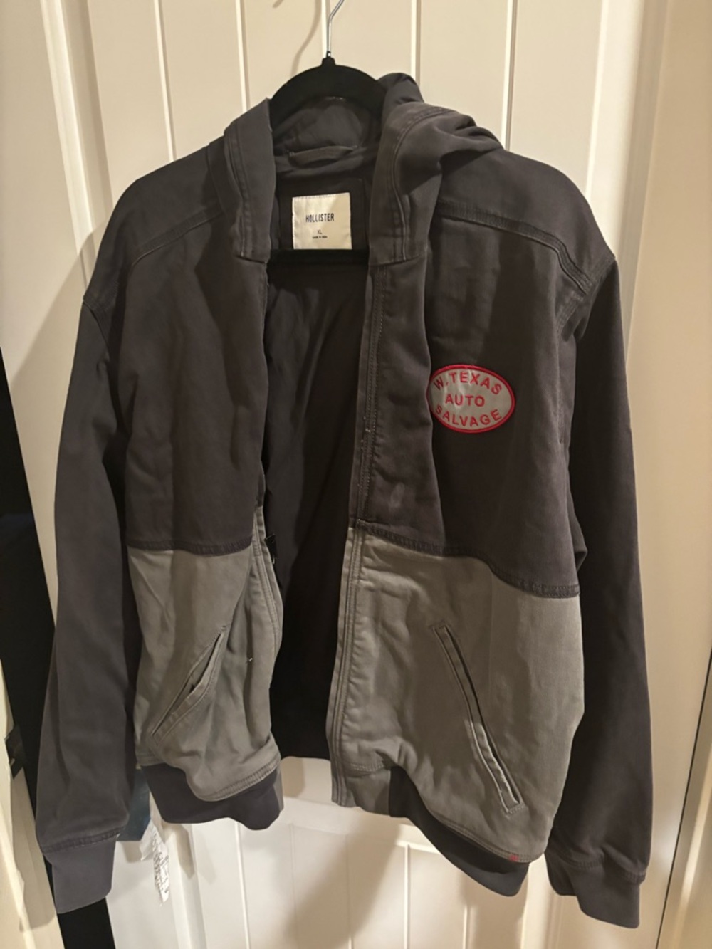 Hollister Hooded Workwear Jacket w/ "West Texas Auto Salvage" Graphics MENS XL